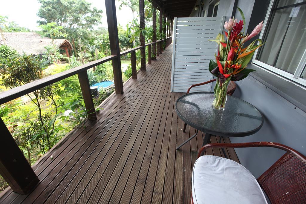 Coconut Palms Resort Vanuatu Порт Вила Екстериор снимка