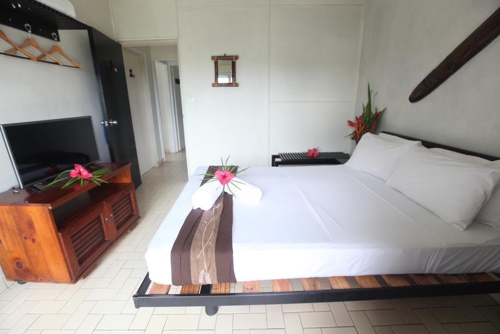Coconut Palms Resort Vanuatu Порт Вила Екстериор снимка