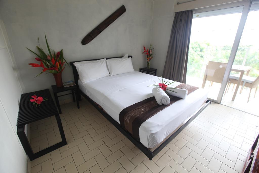 Coconut Palms Resort Vanuatu Порт Вила Екстериор снимка