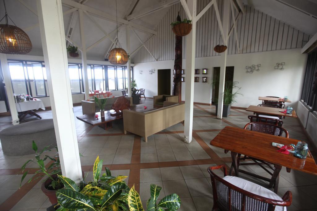 Coconut Palms Resort Vanuatu Порт Вила Екстериор снимка
